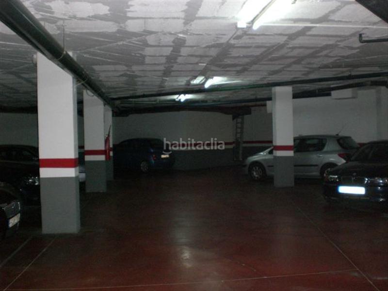 Foto 86343a88-bdd9-4b78-8289-e900b93ec74d. Alquiler parking moto en calle consell de cent 216 en Barcelona
