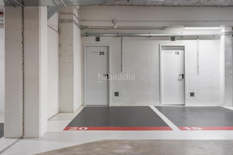 Foto c964fc70-311d-4e6a-9831-d4bfd71eeac2. Location parking moto dans avenida sant joan despi 4 dans Sant Joan Despí