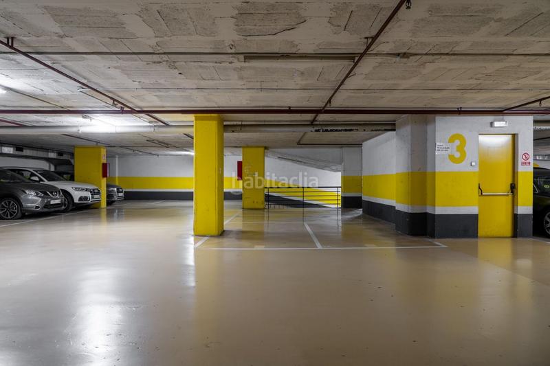Foto 4e944328-1b02-4388-9412-4aa119124daa. Lloguer aparcament cotxe a calle marques de sentmenat 56 a Barcelona