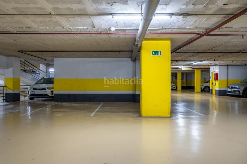 Foto ff9cecec-838c-4412-a57b-ef926bbab509. Alquiler parking coche en calle marques de sentmenat 56 en Barcelona