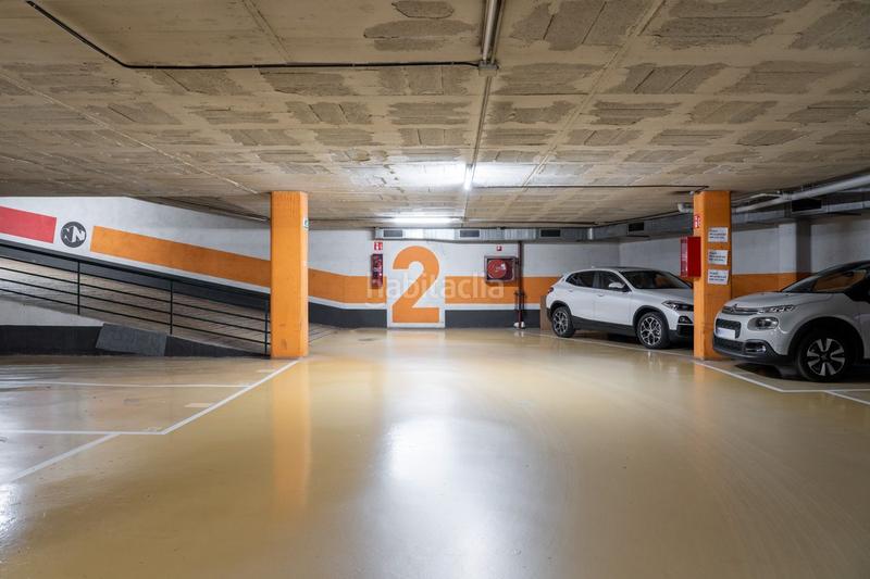 Foto b909134d-8d60-4e14-8619-ffe8dfc16c5a. Miete autoparkplatz in calle marques de sentmenat 56 in Barcelona