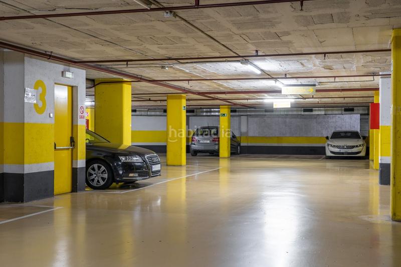 Foto f7038b6a-2cc5-409e-a6f3-a0bc52c05872. Location parking voiture dans calle marques de sentmenat 56 dans Barcelona