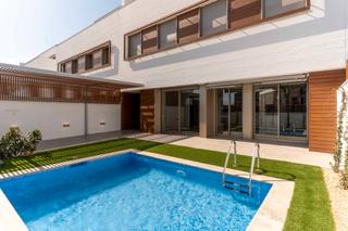 Location Maison jumele dans Carrer del poble amazic 67. Immobilier neuf