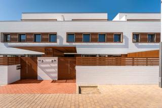 Lloguer Casa adossada a Carrer del poble amazic 67