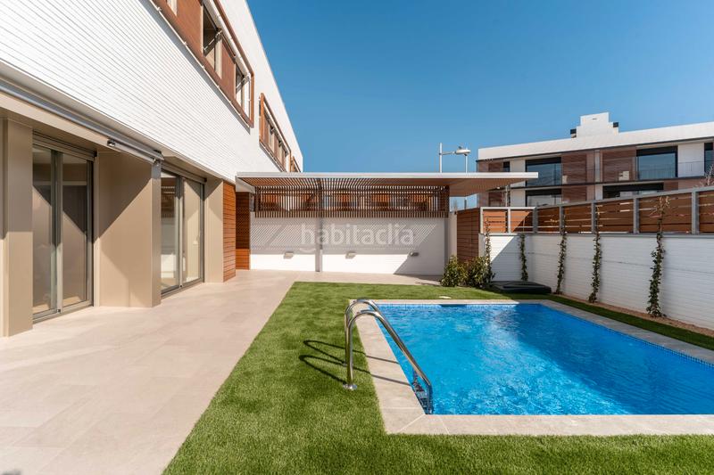 Foto b8a9ad62-a927-40b3-ab97-b5f049f6b006. Lloguer casa adossada 313m<sup>2</sup> a carrer del poble amazic 67 a Sabadell