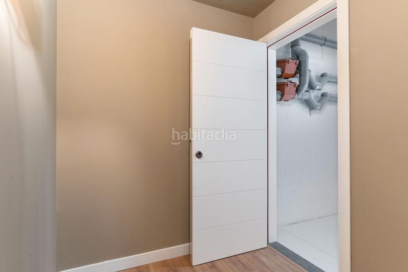 Foto 7ab9c600-3d38-431b-be53-a229940eb63e. Rent semi detached house 313m<sup>2</sup> in carrer del poble amazic 67 in Sabadell