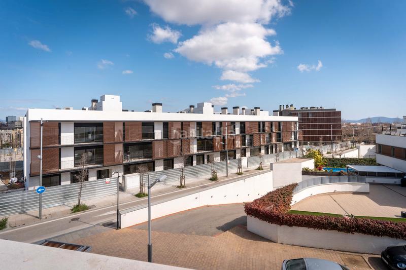 Foto 7dd6b336-f112-43e7-af02-15273664b31a. Rent semi detached house 303m<sup>2</sup> in carrer del poble amazic 67 in Sabadell