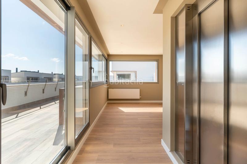 Foto 25cfd9ec-c0d4-466e-94da-35ddfa295ba8. Alquiler casa adosada 326m<sup>2</sup> en carrer del poble amazic 67 en Sabadell