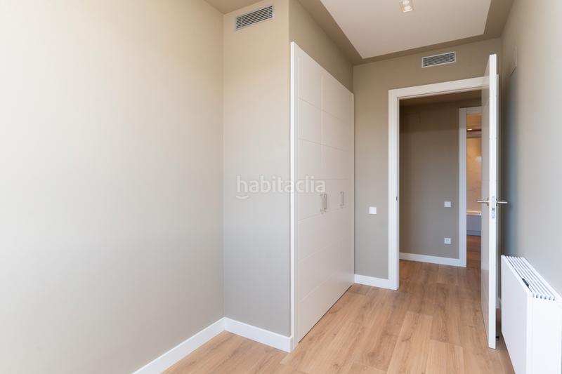 Foto 453875e7-fbed-4336-97c5-db2e7f63a635. Lloguer casa adossada 326m<sup>2</sup> a carrer del poble amazic 67 a Sabadell