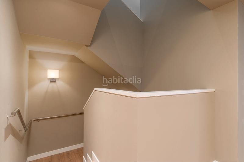 Foto aebfce1d-580b-4459-acb4-a30f9fa6d61e. Lloguer casa adossada 326m<sup>2</sup> a carrer del poble amazic 67 a Sabadell