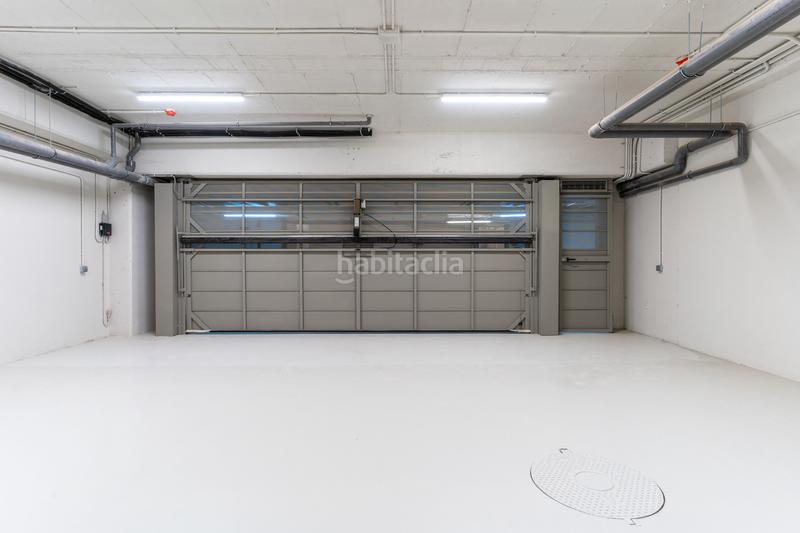 Foto 03c78b03-50a6-499e-ada7-dc547c9a6f37. Lloguer casa adossada 303m<sup>2</sup> a carrer del poble amazic 67 a Sabadell