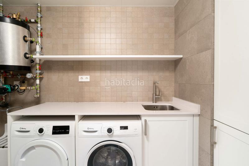 Foto 4ed55222-a689-493a-9304-9ab984a4924e. Lloguer casa adossada 303m<sup>2</sup> a carrer del poble amazic 67 a Sabadell