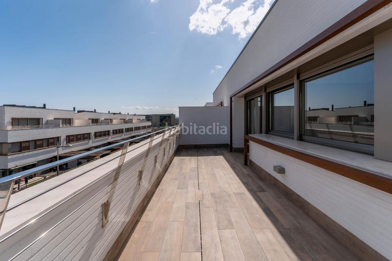 Foto df627172-557d-4bdc-9ea2-f5ceff8d9857. Miete reihenhaus 303m<sup>2</sup> in carrer del poble amazic 67 in Sabadell