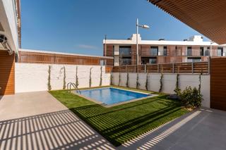 Location Maison jumele dans Carrer del poble amazic 67. Immobilier neuf