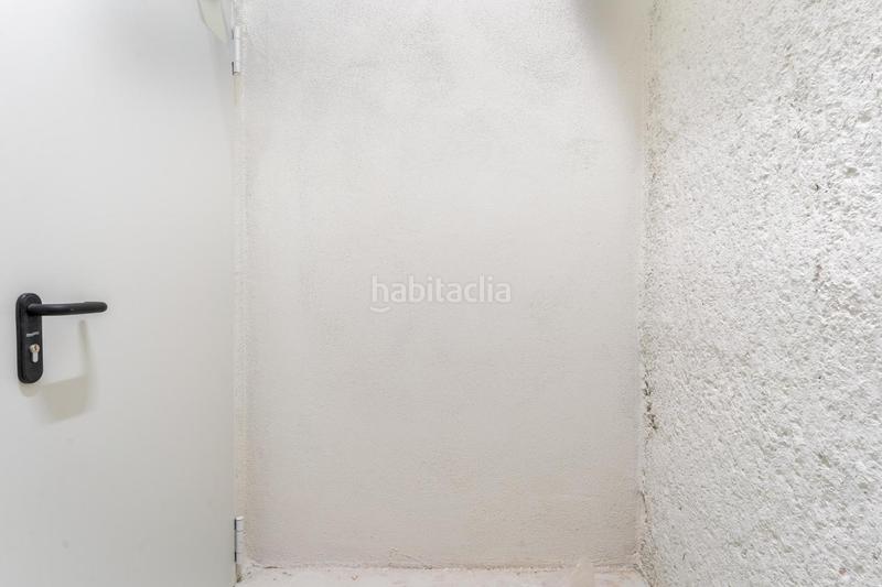 Foto 6977d8e0-bbb1-4de9-b8c3-7d1a6252888a. Lloguer aparcament cotxe a avenida sant joan despi 4 a Sant Joan Despí