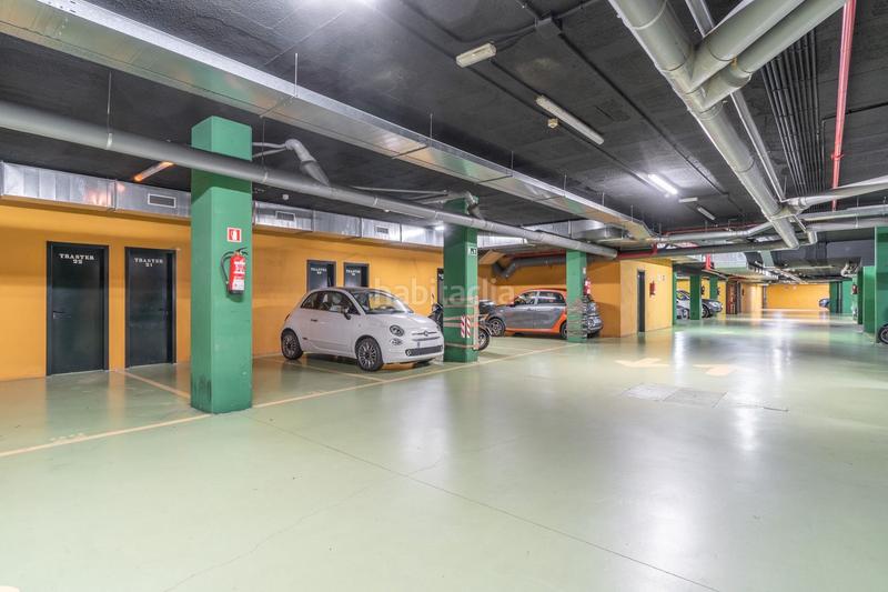 Foto c5ba9bde-e5f9-48f0-8582-cb1767c4629c. Alquiler parking coche en calle riera de cirera 66 en Mataró