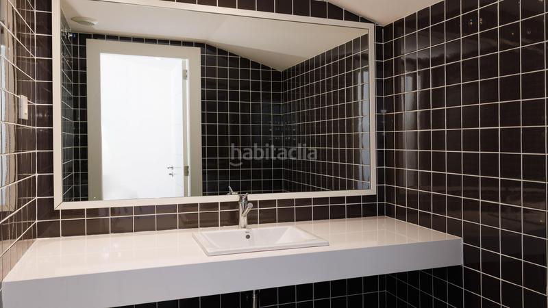 Foto 0083962e-4935-47d9-a3b5-86e61b07449d. Casa en calle poble amazic 7-27 en Can Gambús Sabadell