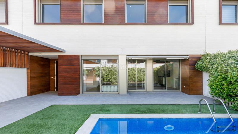 Foto 43ecbd84-6660-4ac3-80e4-d4d5a965b47d. Casa en calle poble amazic 7-27 en Can Gambús Sabadell
