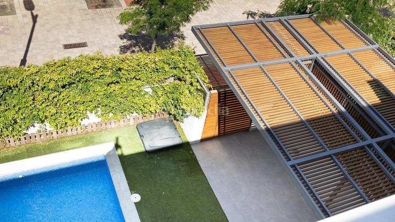 Foto 7d1a7b97-d2d4-46fa-94d2-7ab19e7a0a1f. Casa en calle poble amazic 7-27 en Can Gambús Sabadell