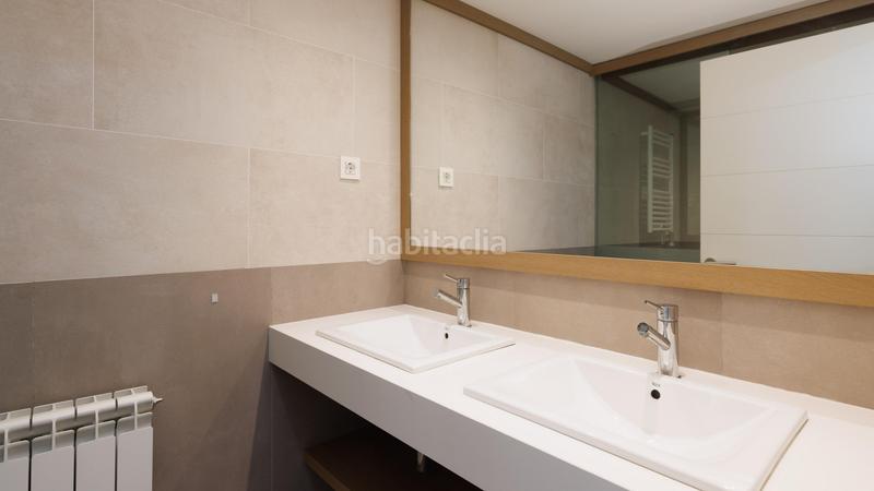 Foto d4e112a7-473d-448a-8b88-48e81ffdc5a0. Casa en calle poble amazic 7-27 en Can Gambús Sabadell