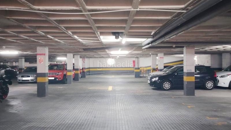 Foto 4ab70421-be8d-4920-b07f-43c8a0011f01. Alquiler parking moto en calle rocafort 116 en La Nova Esquerra de l´Eixample Barcelona