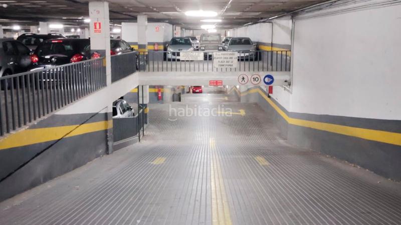 Foto c29168e5-fd44-4e17-84ca-9cdc19d32f2c. Alquiler parking moto en calle rocafort 116 en La Nova Esquerra de l´Eixample Barcelona