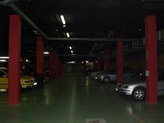 Location Parking moto à Calle guatemala 19