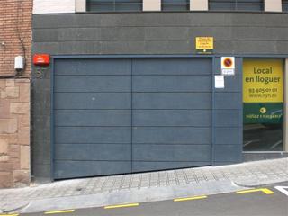 Motorcycle parking in CALLE TAVERN 57