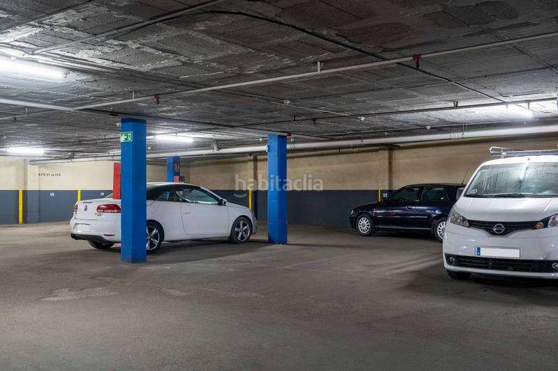 Foto 12f3e90c-0b3d-4e71-995a-31c1c34ef926. Affitto posto moto in calle valencia 511 in Sagrada Família Barcelona