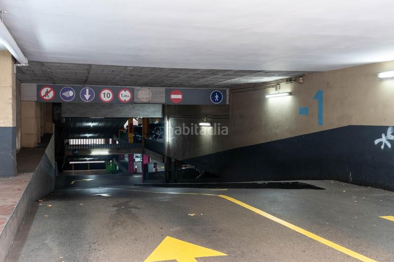 Foto 8843f19a-f1bb-4962-948d-10653ee5596a. Affitto posto moto in calle valencia 511 in Sagrada Família Barcelona