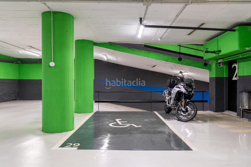 Foto 0f5ae7a6-9eda-4668-ac4a-d712021c4a8e. Alquiler parking moto en calle aragó 182 en L´Antiga Esquerra de l´Eixample Barcelona