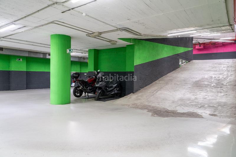 Foto 44c21f57-f9d9-4140-a7f1-ea0afbf3ebe7. Alquiler parking moto en calle aragó 182 en L´Antiga Esquerra de l´Eixample Barcelona
