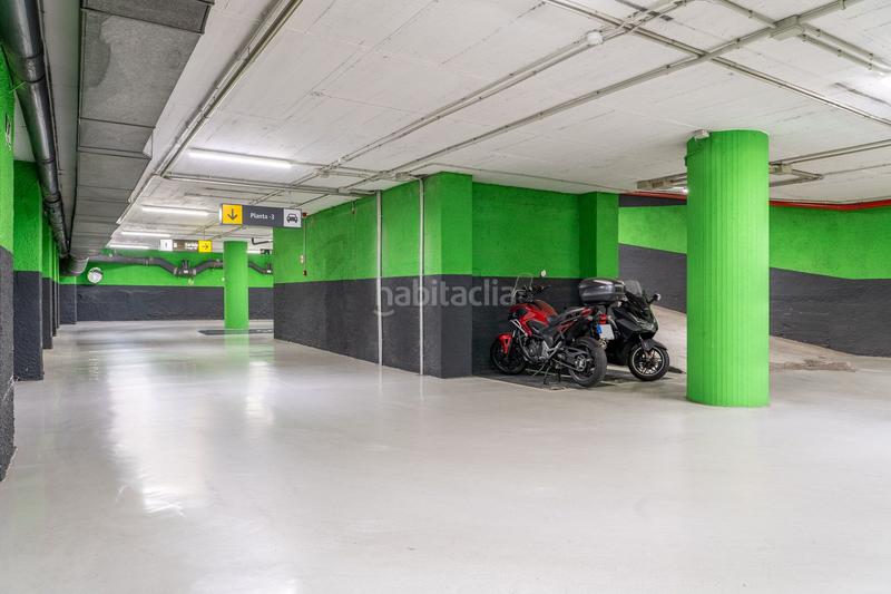 Foto e1c86e09-1e73-48c4-a7c1-c7873dbf936a. Alquiler parking moto en calle aragó 182 en L´Antiga Esquerra de l´Eixample Barcelona