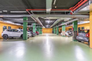 Rent Car parking in Calle riera de cirera 66