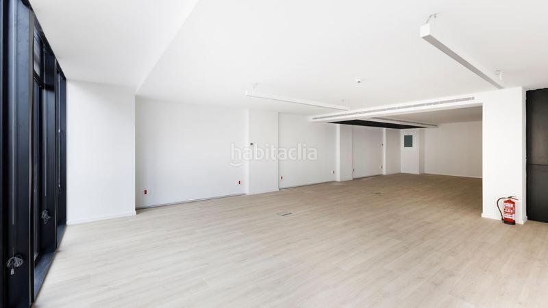 Foto a18f8b5c-39a3-4b41-a92b-c8a227c46e4c. Affitto ufficio in calle aragó 182 in L´Antiga Esquerra de l´Eixample Barcelona