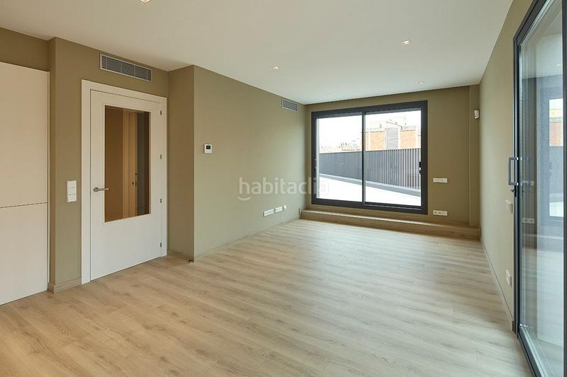 Foto 5e00024b-df8d-4441-8ef5-c9ebe2be6016. Lloguer pis a passeig de maragall a Congrés - Indians Barcelona