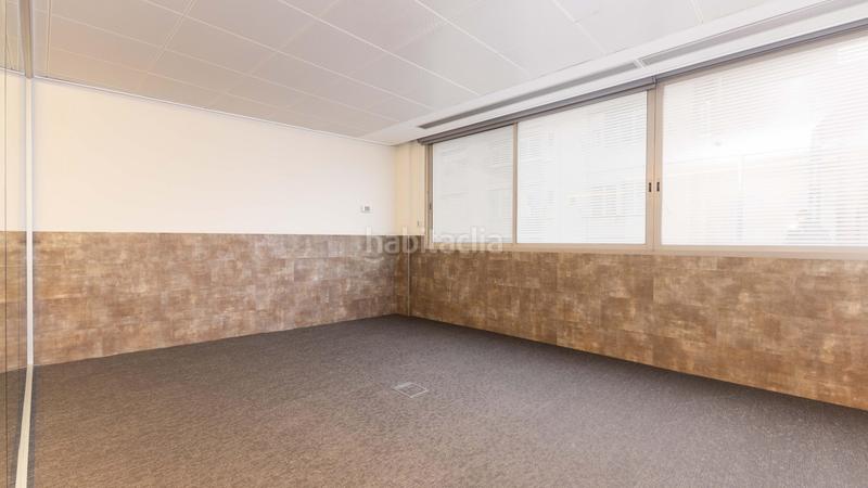 Foto 5c505ef1-5512-410a-a1d9-874aefdb8987. Location bureau dans calle tarragona 153 dans Hostafrancs Barcelona