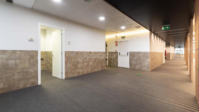 Foto 61df44c5-4635-4d0b-9b24-4ce66cb304ff. Location bureau dans calle tarragona 153 dans Hostafrancs Barcelona