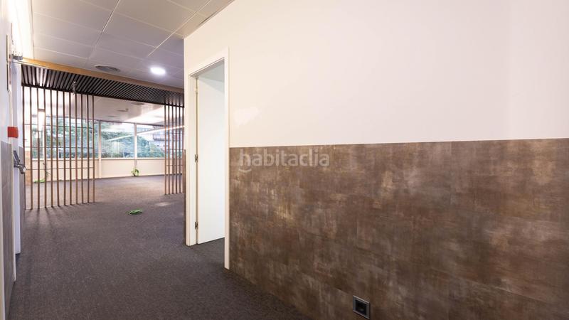 Foto 879b4150-6e3f-4129-bd5b-7cdaaad14983. Location bureau dans calle tarragona 153 dans Hostafrancs Barcelona