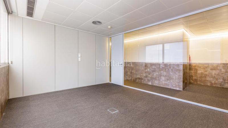 Foto d302e5aa-8e61-4311-976c-352aec2f6fbe. Location bureau dans calle tarragona 153 dans Hostafrancs Barcelona