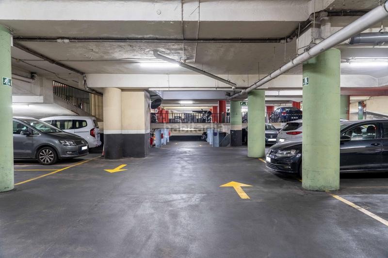 Foto 049428e8-4787-40e3-8431-97cff7895d59. Alquiler parking coche en calle santalo 14 en Sant Gervasi - Galvany Barcelona