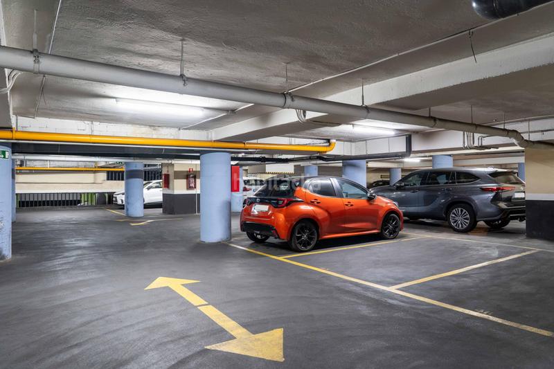 Foto 406bc0f5-b04a-41cf-b0b5-21526024e837. Alquiler parking coche en calle santalo 14 en Sant Gervasi - Galvany Barcelona
