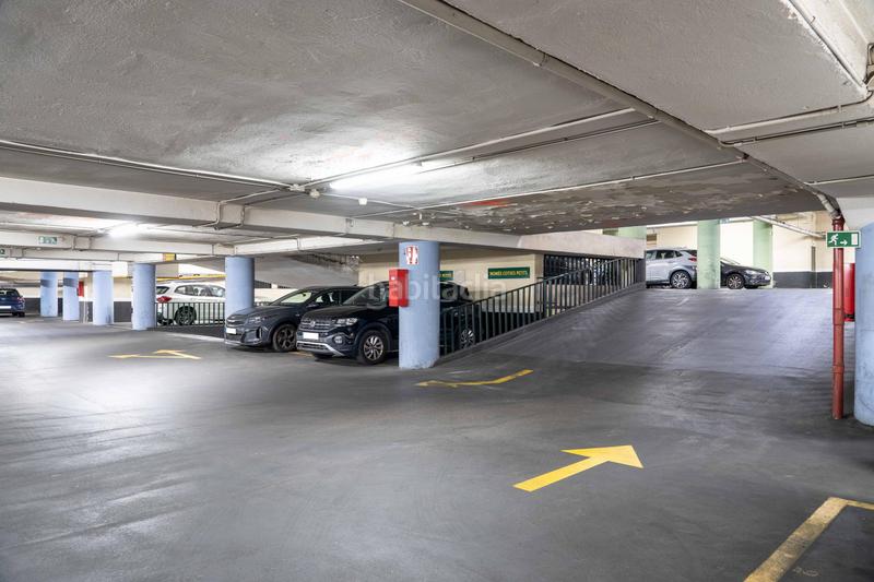 Foto 64d11045-24bc-452f-b740-012a931b4c16. Miete autoparkplatz in calle santalo 14 in Sant Gervasi - Galvany Barcelona