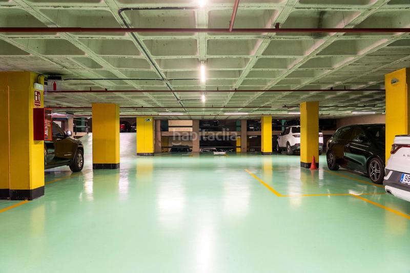 Foto 06e09d19-8381-40b4-b48d-14db3a40d63f. Alquiler parking coche en calle hercegovina 21 en Barcelona