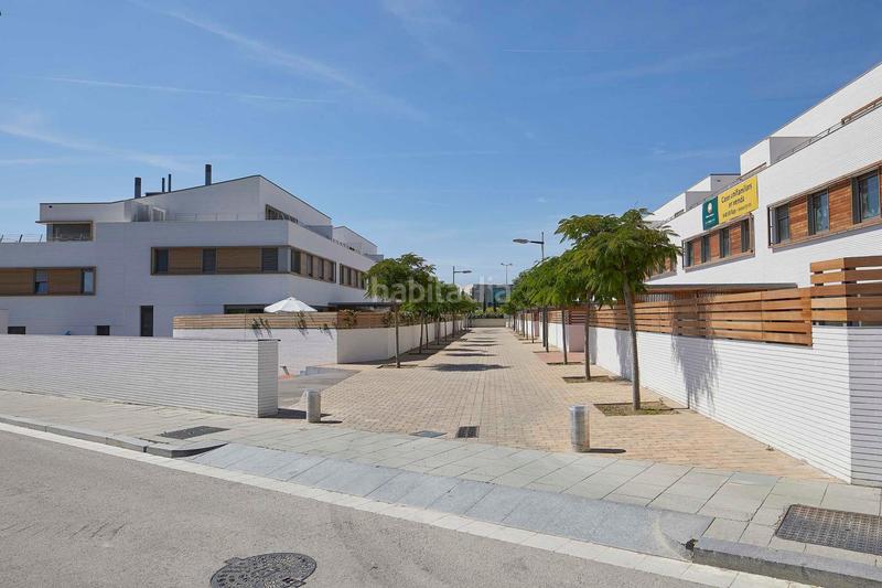 Foto 08bb7069-0e22-49cf-9874-4413293ef9c9. Casa en calle poble amazic 29-6 en Can Gambús Sabadell