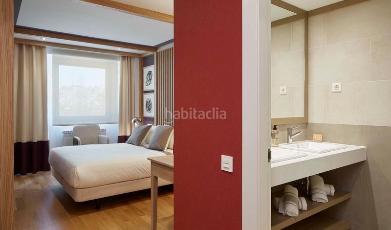 Foto 0e1b1b5a-e4a3-497e-97b6-0b31773b131e. Casa en calle poble amazic 29-6 en Can Gambús Sabadell