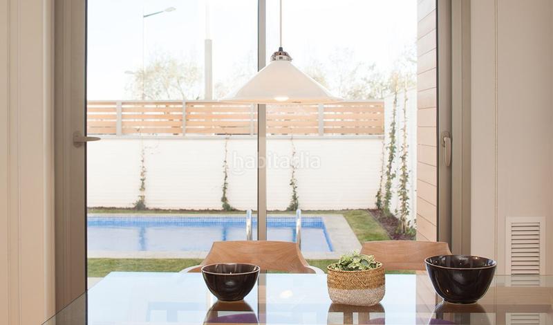 Foto 17cc8d0c-35fb-4490-a7e4-f1fd231bde94. Casa en calle poble amazic 29-6 en Can Gambús Sabadell