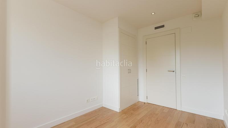 Foto 5a6c960b-ccd6-43a8-894f-19e76c935ec0. Casa en calle poble amazic 29-6 en Can Gambús Sabadell