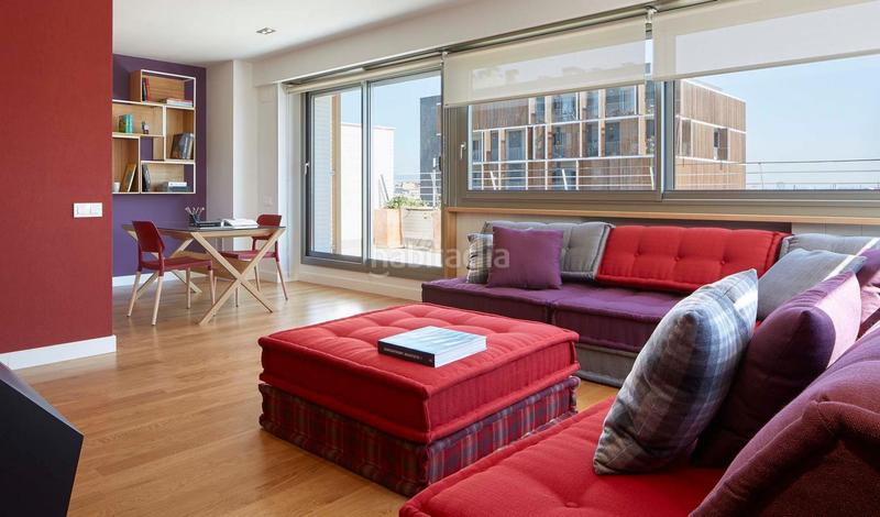 Foto 76e1121e-96c6-4d95-bdec-b95ff1f6a147. Casa en calle poble amazic 29-6 en Can Gambús Sabadell