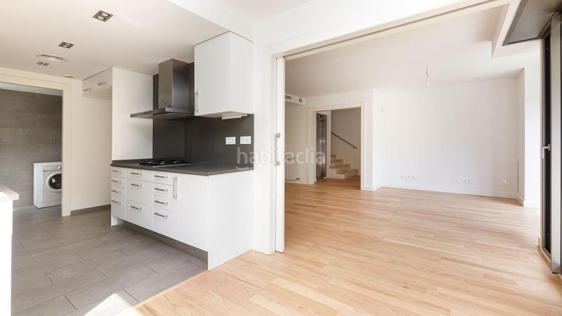 Foto 8215c226-23f9-4c7c-acc1-5022d1562d89. Casa en calle poble amazic 29-6 en Can Gambús Sabadell